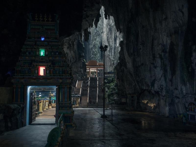 Fireflies Boat Ride, Batu Caves Night Visit & Seafood Dinner from KL